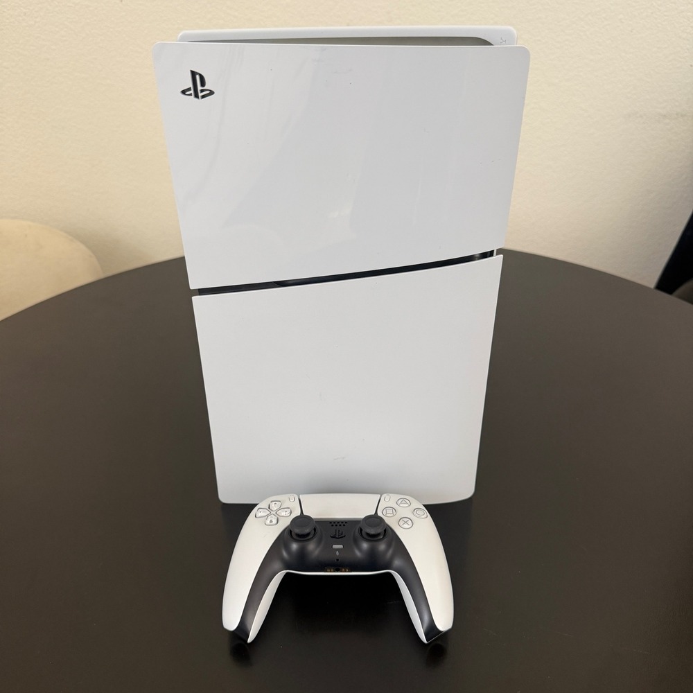 Sony PS5 Slim 1TB Disc Edition White Model CFI-2015 Controller Cables Open Box